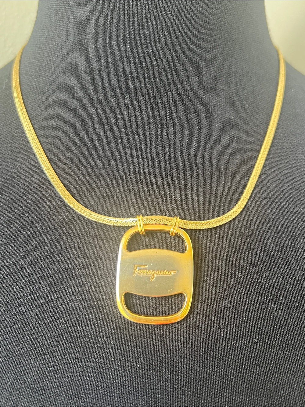 Unisex Vintage Salvatore Ferragamo Necklace - Picture 8 of 10
